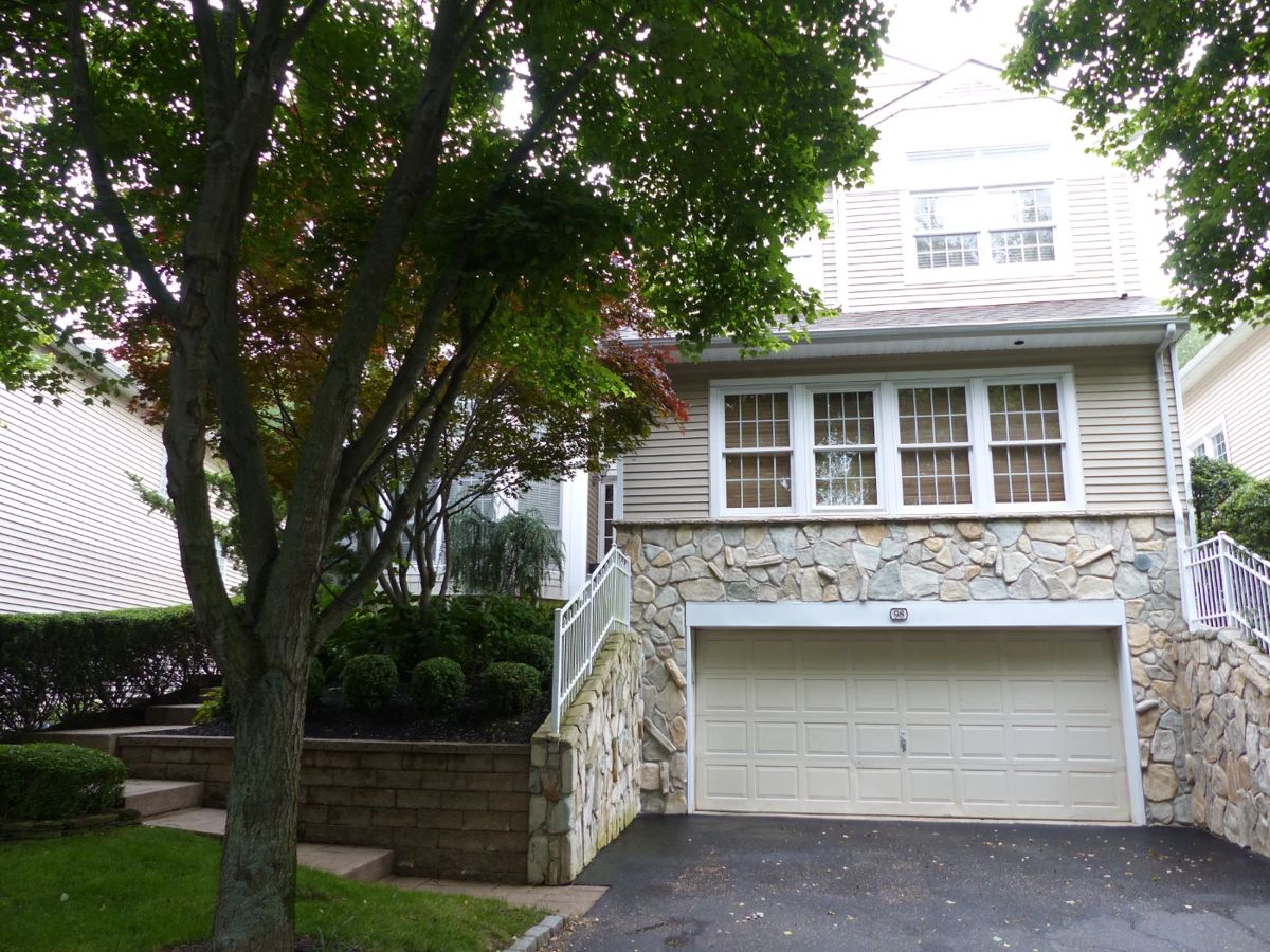 Large condo in gated community