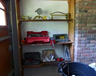Garage, tools