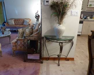 Demilune table with mirror