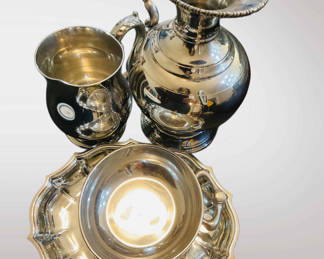 Plates silver