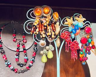 Vintage Jewelry 50’s & 60’s 