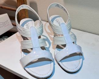 Shoes new with tags!