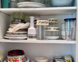 More kitchenware collectibles!