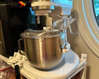 Kitchen Mixer with Stand