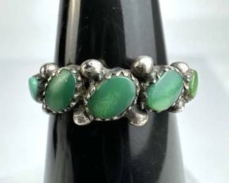 925 Silver Vintage Navajo Sawtooth Turquoise Petit