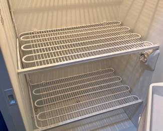 immaculate and cold, very nice Kenmore freezer,