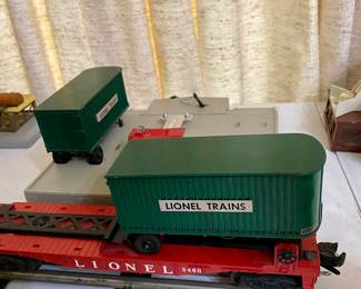 Vintage Lionel train cars, fantastic condition