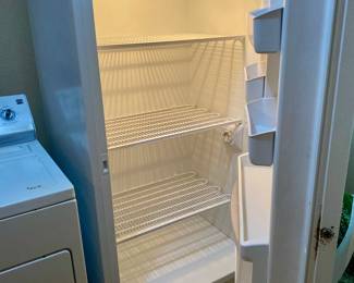 immaculate and cold, very nice Kenmore freezer,