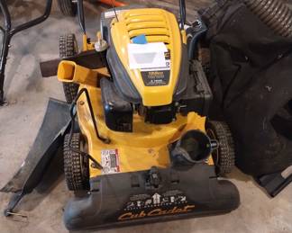 Cub Cadet Lawnmower