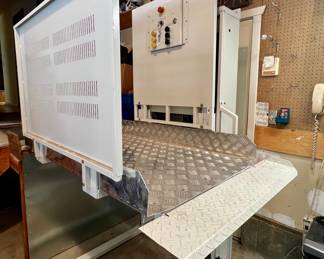 Wheelchair lift for inside