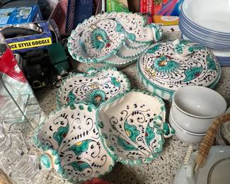 Italian pottery set