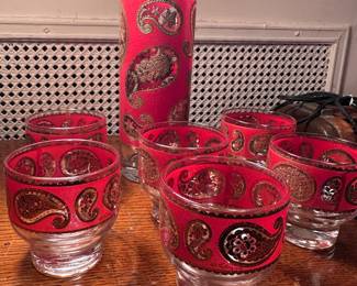 Mid Century Modern Culver Martini set. Great for getting drunk.