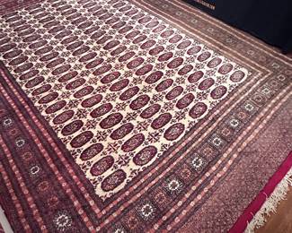 Bokhara hand knotted wool rug!