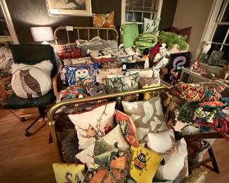 Some of the best accent pillows around, at deep discounts!