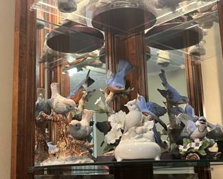 Bird figurines