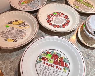 FRUIT PIE PLATES
