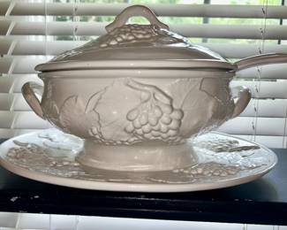Made in Italy Soup Tureen with Ladle
