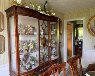 Beautiful curio with collection