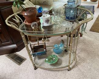 tea cart / brass & glass