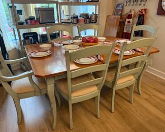 Dining Table with 6 Chairs with 2 Leaves