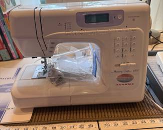 Janome Memory Craft 4800 Sewing Machine