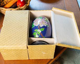 Cloisonné vase (2)