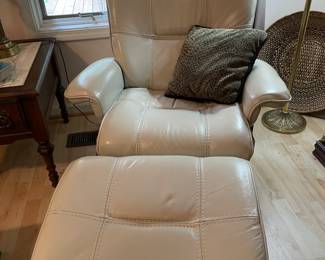 stressless type recliner