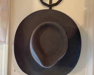 hat