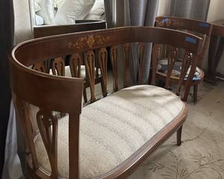 Settee and Side Chair