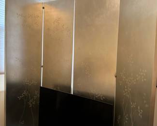 Two 7' x 4' x 2" Silver Leaf Dividers