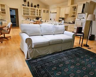 Four Seasons Sofa 