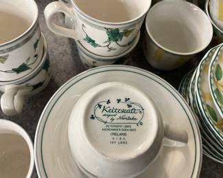 Keltcraft by Noritake Ivy Lane Cups & Saucers