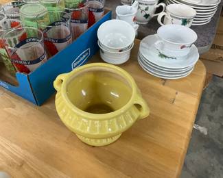 Fredericksburg Art Pottery Planter