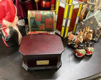 Thomas Kinkade "Holiday Gathering" Music Box - Reindeer & Snowmen Salt & Pepper Shakers