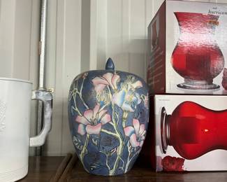 Lidded Floral Chinese Ginger Jar