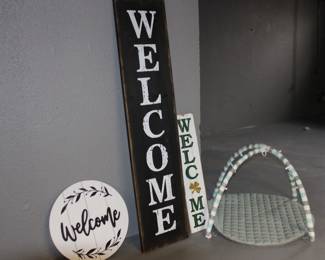 Welcome Signs Baby Pad Play Area