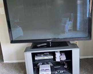 Samsung TV Console, Sony Recorder