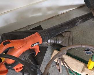 Black and Decker Leaf Blower