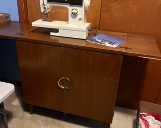 Sewing Machine in Cabinet