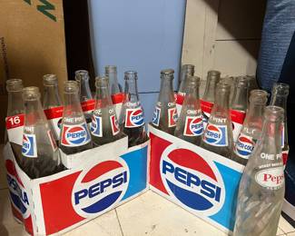Vintage Pepsi Carton with swirl bottles-