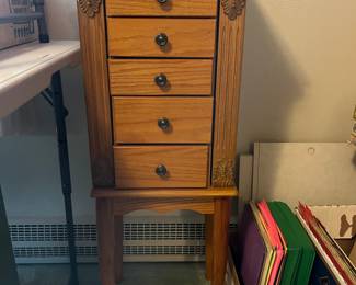 Oak Jewelry Chest