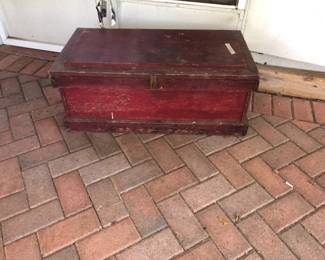 Antique tool box