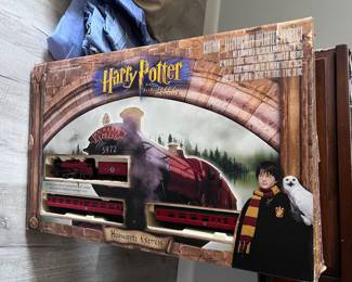 Harry Potter Hogwarts Express train