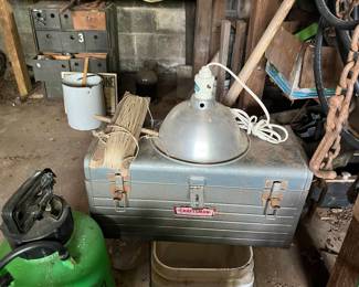 Craftsman tool box