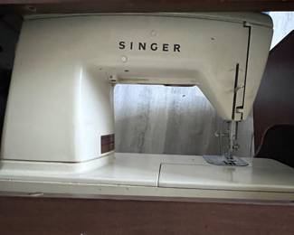 Vintage singer sewing table and machine