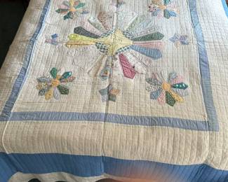 Antique handmade Pennsylvania quilt