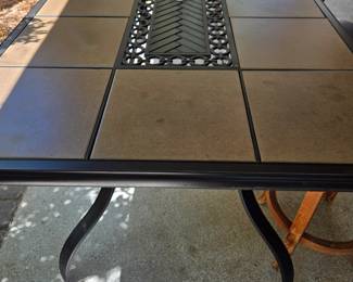 Patio table. Good condition. $25