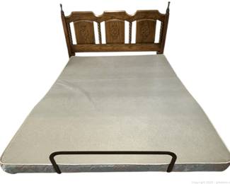 Simmons Adjustable Queen Boxspring with Vintage Headboard