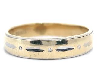 Beveled Vintage Style Ring in Two-Tone Gold