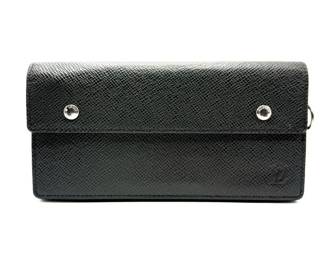 Louis Vuitton Taiga Leather Multiple Organizer Wallet in Black with Silver Hardware; Pre-Owned
